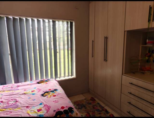 3 BEDROOM HOUSE TO LET IN WALDRIFT